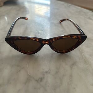 Zara Cateye Retro Sunnies!